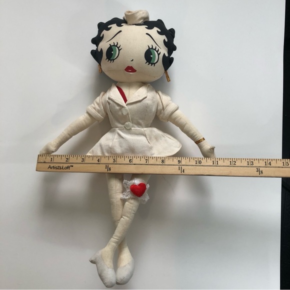 Betty Boop Nurse Betty official collectable plush doll from KellyToy 1999 - Picture 8 of 17